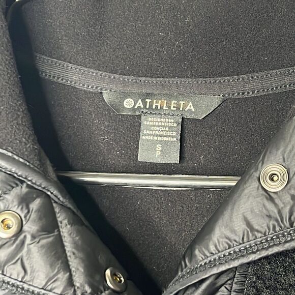 Athleta Cozy Sherpa Snap Sweatshirt Size S NWT - Picture 5 of 10